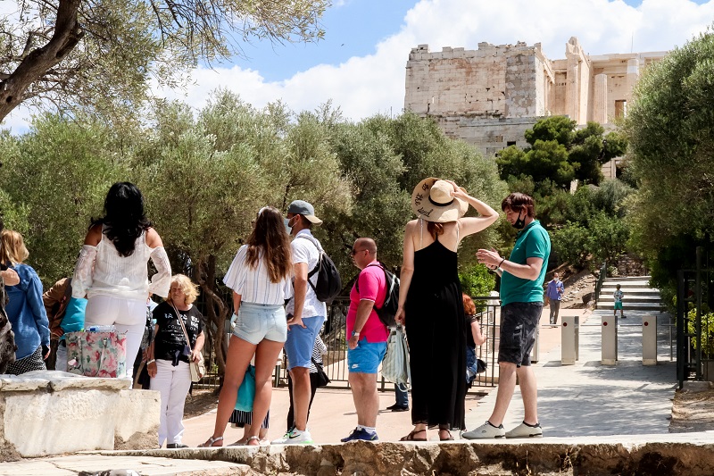 Αυξημένη η τουριστική κίνηση κατά 3,2%, σε σχέση με τον Μάιο του 2019 – News.gr
