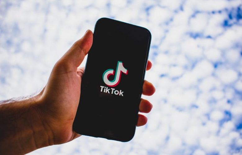 Η Γερουσία ενέκρινε νομοσχέδιο που αναγκάζει το TikTok να κόψει τους δεσμούς του με την Κίνα – News.gr